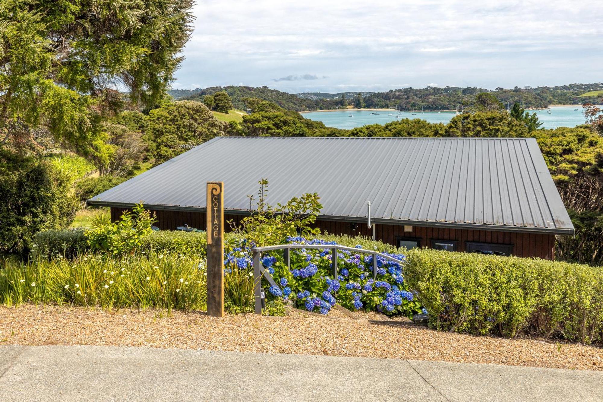 The Cottage At Te Whau Retreat - Stay Waiheke Te Whau Bay Eksteriør bilde